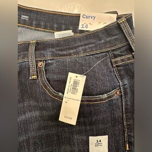 Old Navy Curvy Bootcut Jeans NWT Size 14 regular length